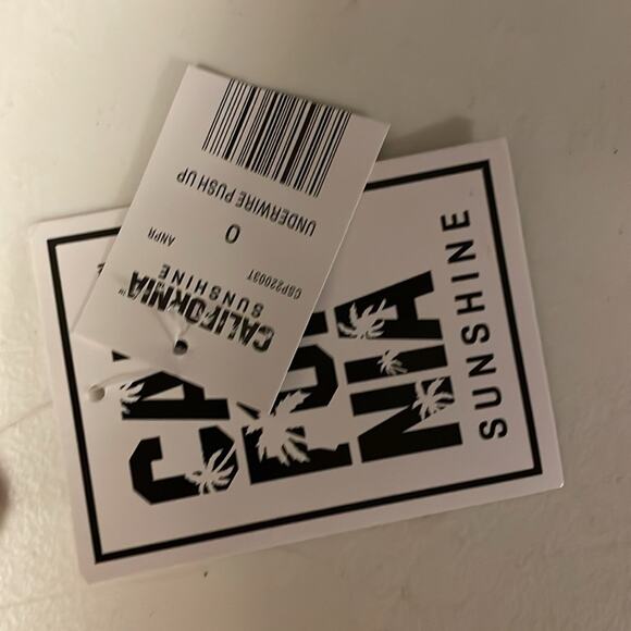 Salt + Cove Juniors Plus Size 0X Cross-Back Bra-Sized Bikini Top Animal Print - Picture 4 of 4